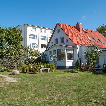 Strandvogtei Sellin - Ferienwohnung 1 - Gemuetliches Apartment In Zentraler Lage Экстерьер фото